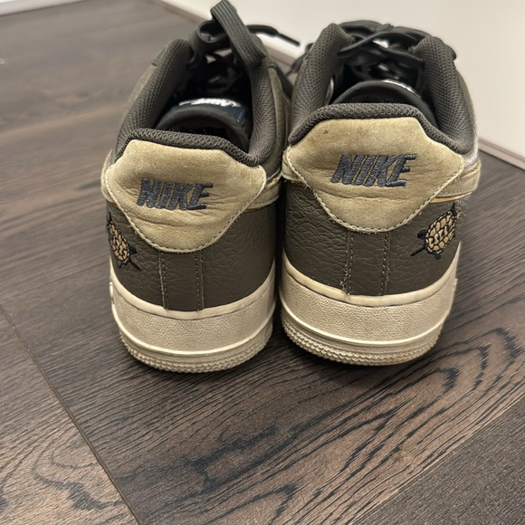 Like New Nike Air Force size 9.5 US 
Wore it like 4-5 times Only - Picture 3 of 6